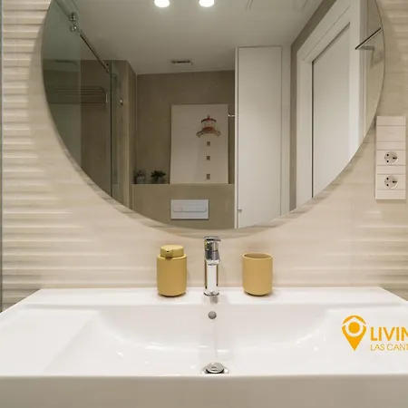 Апартаменты Living Canteras Homes - Modern Oceanfront *