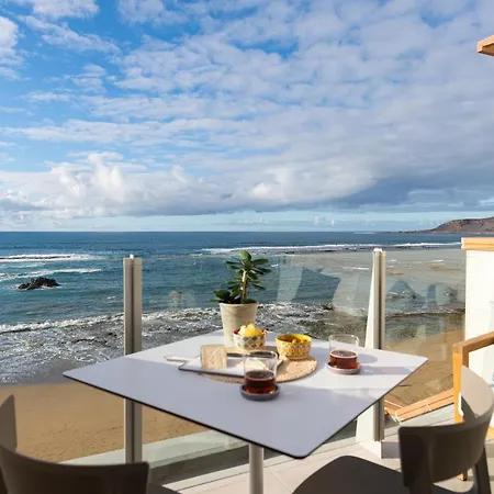 Apartment Living Canteras Homes - Modern Oceanfront Las Palmas de Gran Canaria
