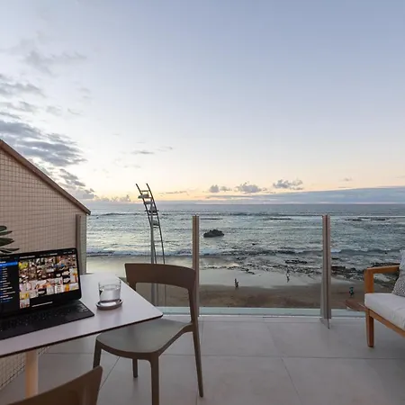 Apartment Living Canteras Homes - Modern Oceanfront Las Palmas de Gran Canaria